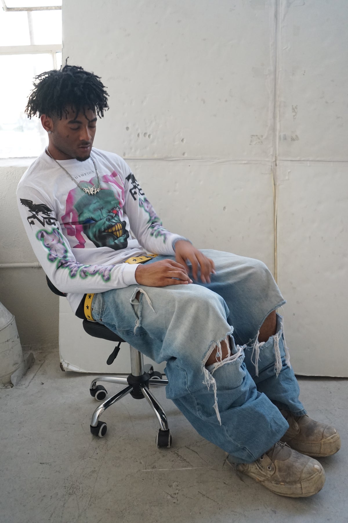 "CHAMPION" LONGSLEEVE (WHITE)